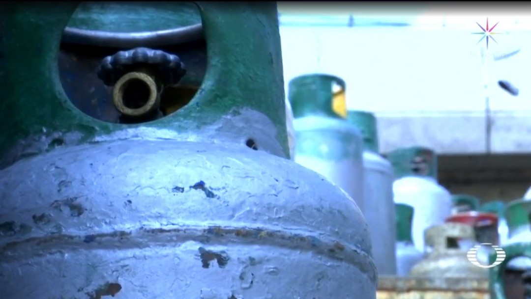 Foto: Empresas de gas LP buscan, por medio de una garantía o depósito por cada tanque, bajar costos por reposición de cilindros, mismos que, dicen, desde hace más de un año se usan para llenado de gas ilegal