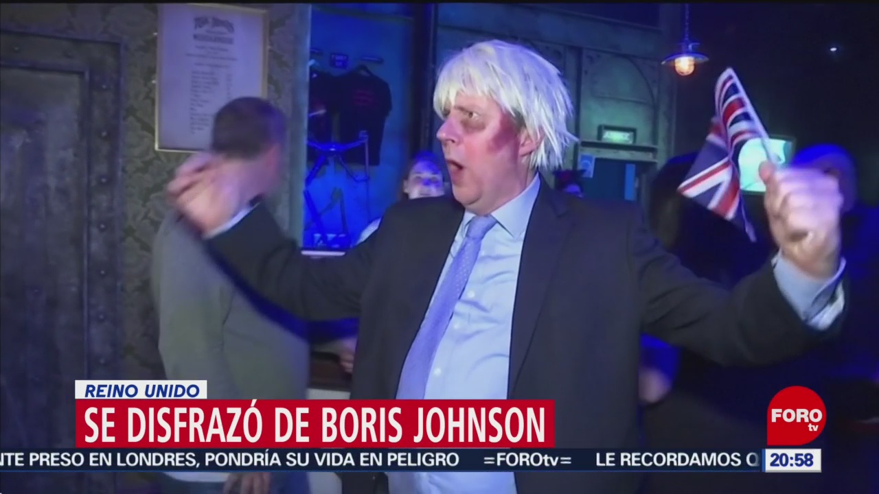 Foto: Hombre Disfraza Boris Johnson Celebrar Halloween 1 Noviembre 2019