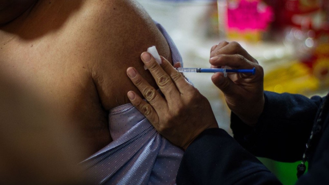 Foto: Por falta de vacunación, suman 15 muertes por influenza, 30 de noviembre de 2019, (Isaac Esquivel/ Cuartoscuro.com, archivo)