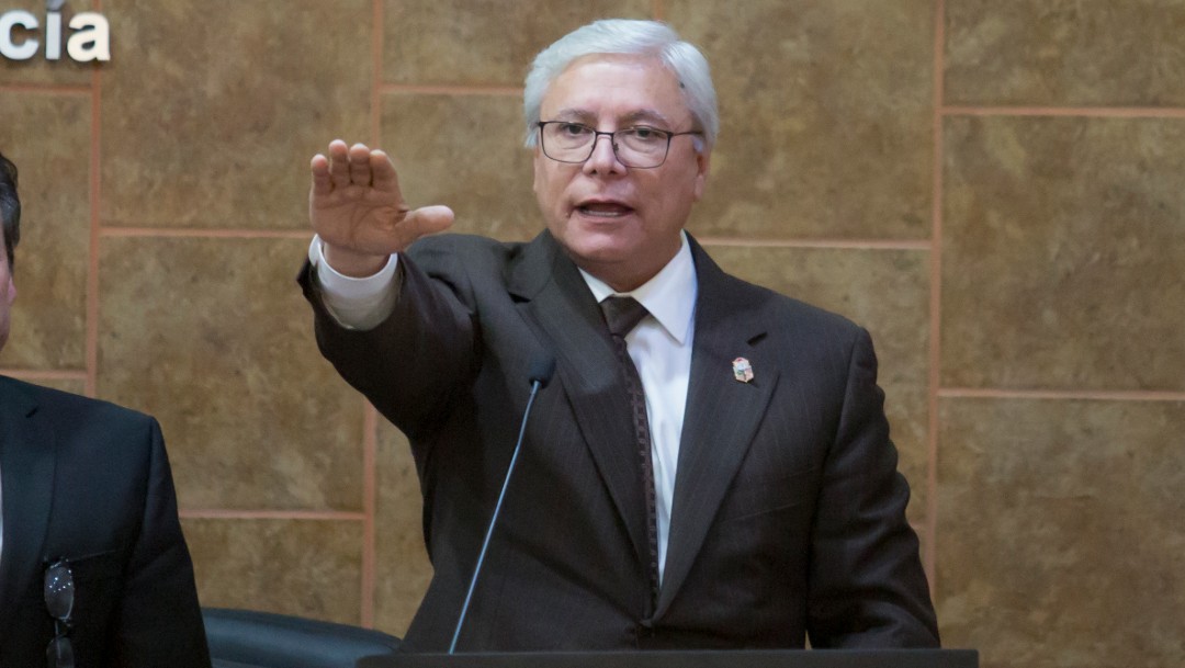 Jaime Bonilla toma protesta como gobernador de Baja California por un periodo de 5 años