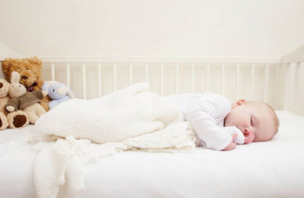 FOTO 5 errores que impiden que el bebé duerma