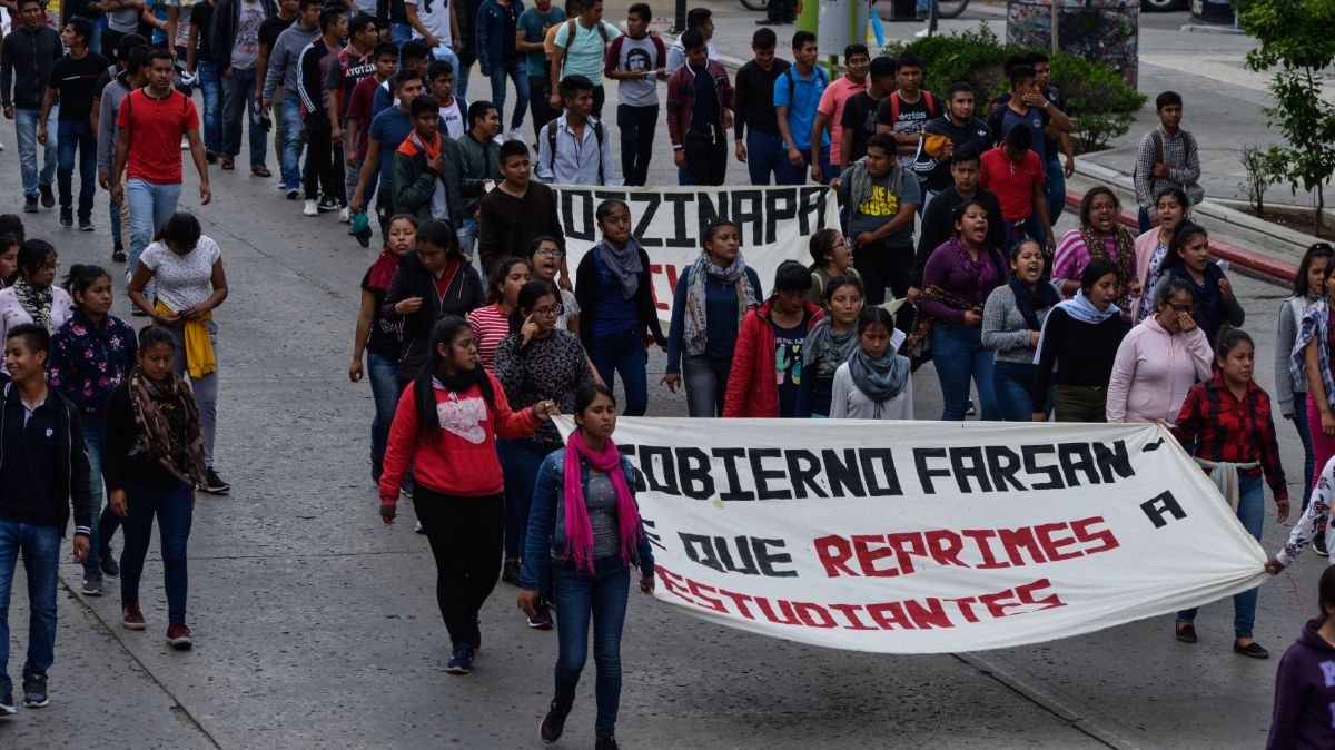 Marcha de normalistas en Chiapas