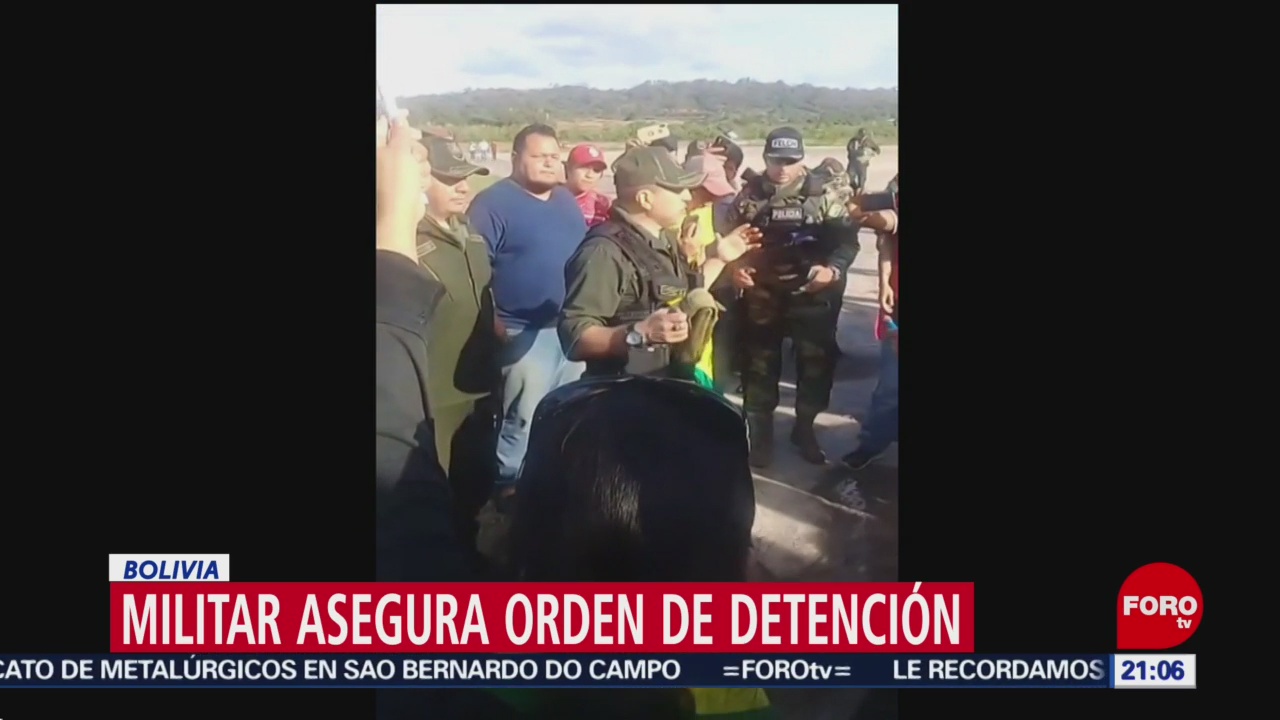 FOTO: Militar asegura que existe orden de aprehensión contra Evo Morales, 10 noviembre 2019