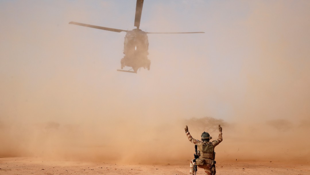 Foto: Mueren 13 militares franceses durante choque de helicópteros en Mali