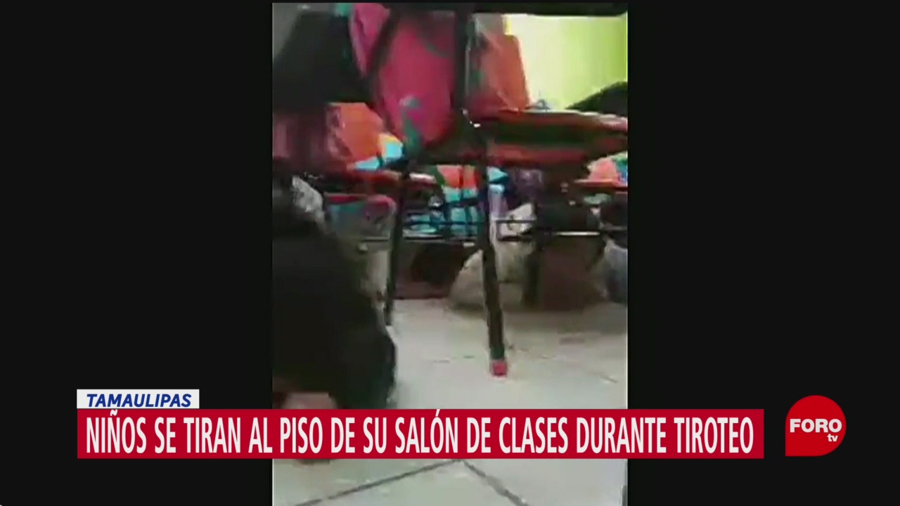 FOTO: Niños se tiran al piso de su salón de clases durante balacera en Tamaulipas, 15 noviembre 2019