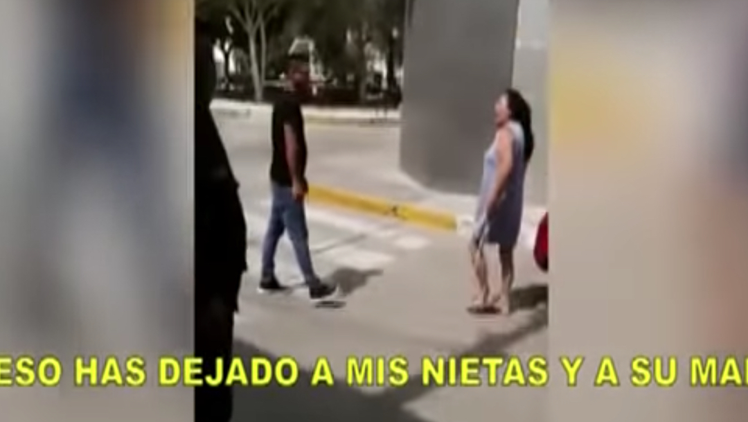 Video: Madre quiso azotar a su hijo en plena calle por serle infiel a su esposa