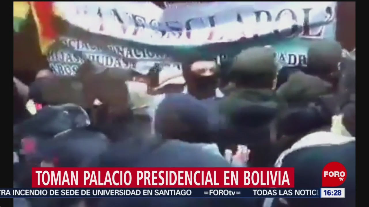 FOTO: Policías tomaron Palacio Presidencial en Bolivia, 10 noviembre 2019