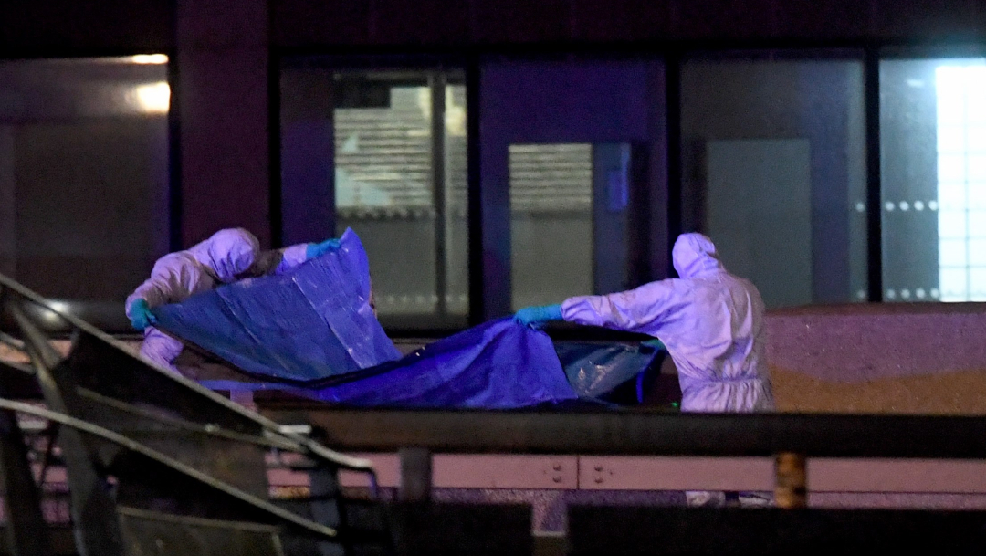 FOTO Suman 2 muertos por atentado terrorista en Puente de Londres (EFE)