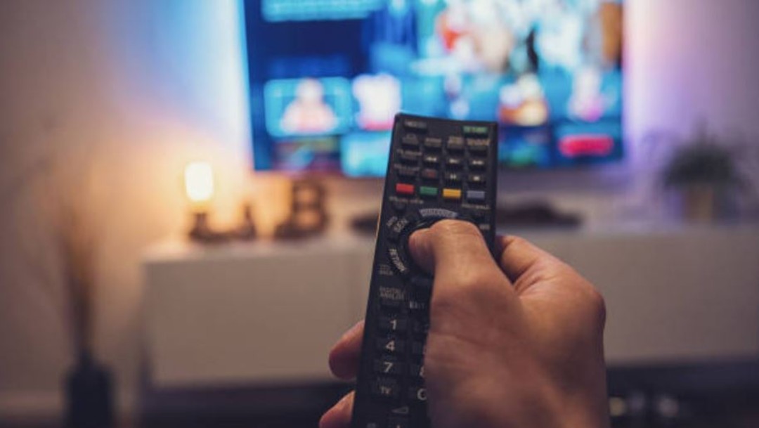 Imagen: Javier Juárez Mojica, comisionado del IFT, informó que la población que ve la televisión abierta subió del 64 al 72 por ciento en 2019, esto, con respecto al 2017