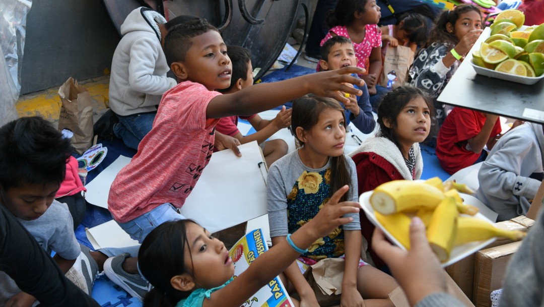 Foto: Altar recuerda en Los Ángeles que las políticas migratorias ‘matan niños’, 27 de octubre de 2019, Tamaulipas