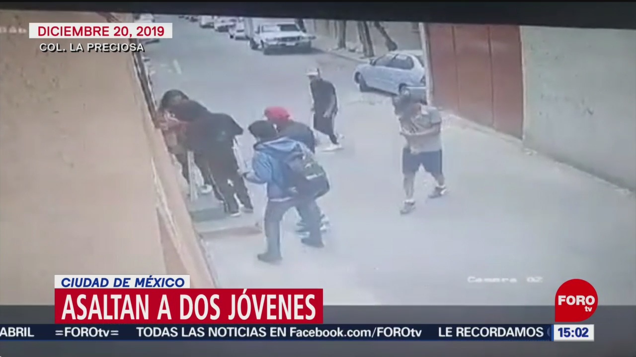 asaltan a dos jovenes en calles de azcapotzalco