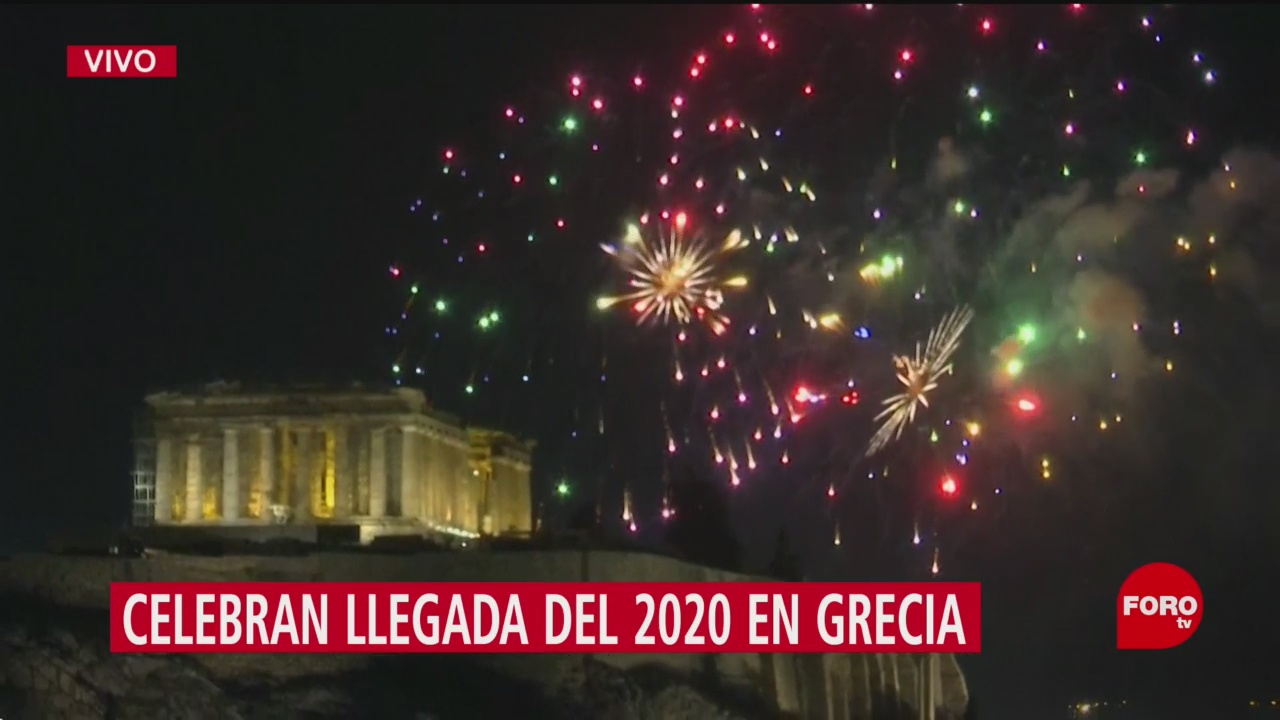 FOTO: 31 diciembre 2019, celebran llegada del 2020 en grecia