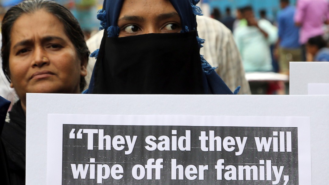 Condenan a parlamentario por violar a adolescente en India