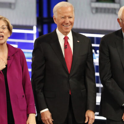 Aspirantes presidenciales Sanders y Biden lideran sondeos antes de primarias demócratas en EEUU