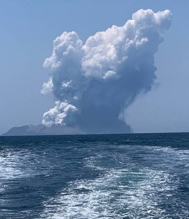 Galería: Así se registró la erupción del volcán Whakaari