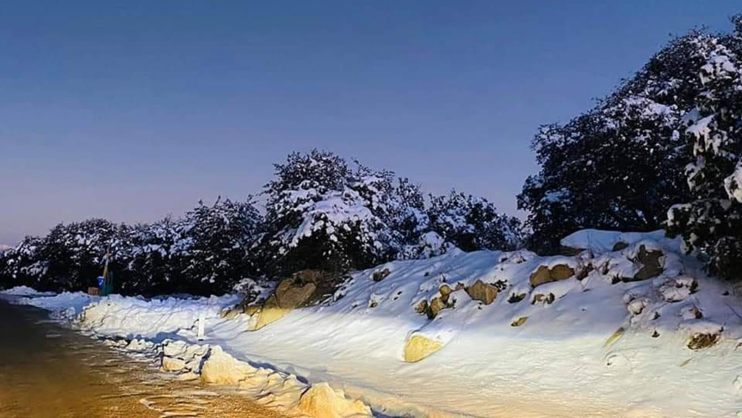 Foto: Nuevas nevadas cubren de blanco el estado de Sonora, de 26 años de edad, 14 de diciembre de 2019 (@ElYaquiChairo)