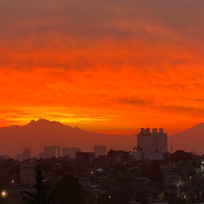Fotos: El espectacular amanecer que sorprendió a la CDMX este viernes