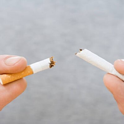 Por primera vez, OMS detecta menos hombres fumadores en el mundo