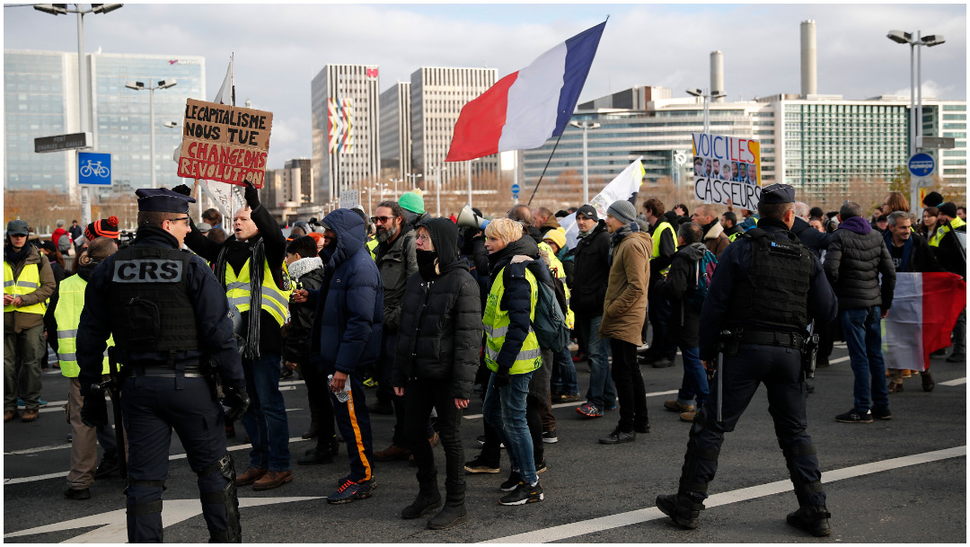 Foto: Se cumplen tres días de la huelga general en Francia, 7 de febrero de 2019 (AP)
