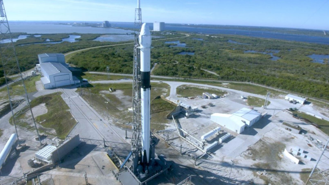 Foto: En Cabo Cañaveral, Florida, despegó la nave espacial “Dragon”, impulsada por el cohete Falcon 9 que transporta el nanosatélite "AztechSat-1", 5 diciembre 2019