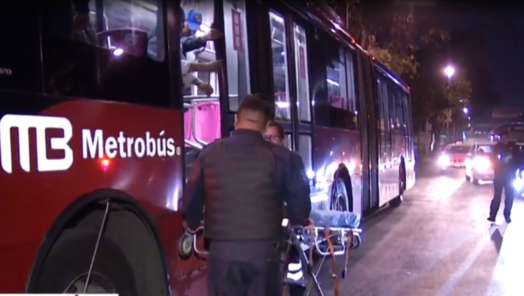 Foto: Lesionados en accidente de Metrobús esperaron dos horas para ser atendidos