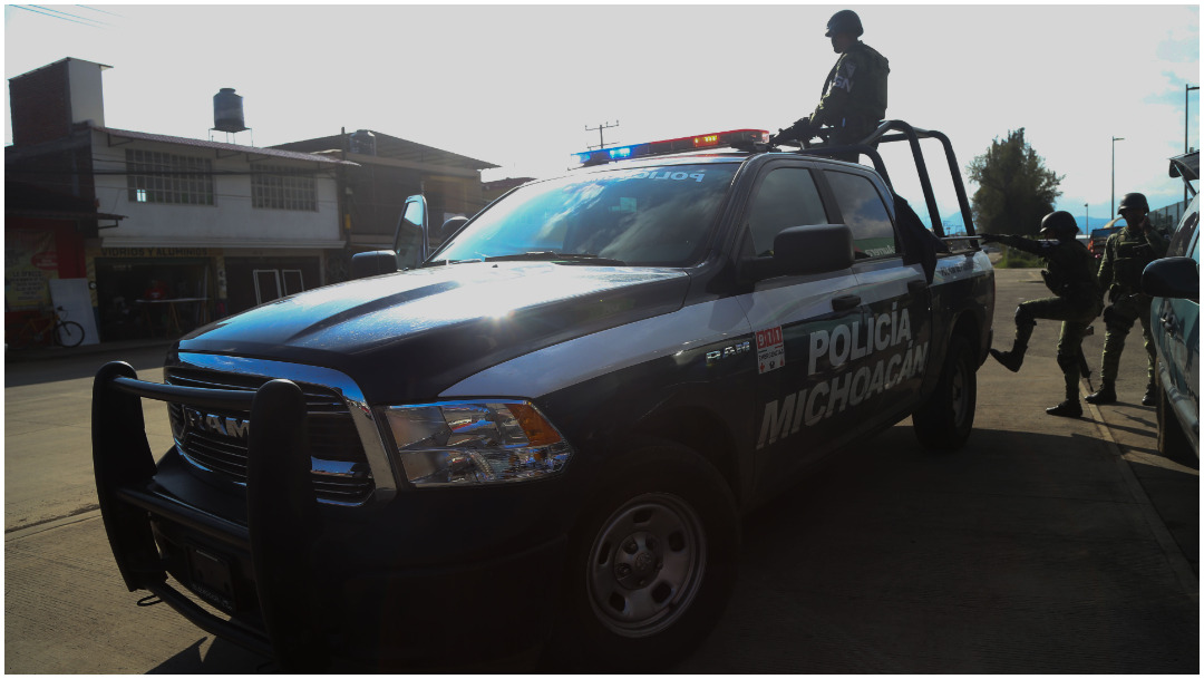 Imagen: Autoridades investigan el asesinato de cinco personas en Michoacán, 7 de diciembre de 2019 (JUAN JOSÉ ESTRADA SERAFÍN /CUARTOSCURO.COM)
