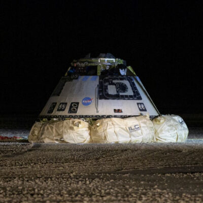 Nave Starliner toca Tierra tras fallar en su misión de llegar a la Estación Espacial