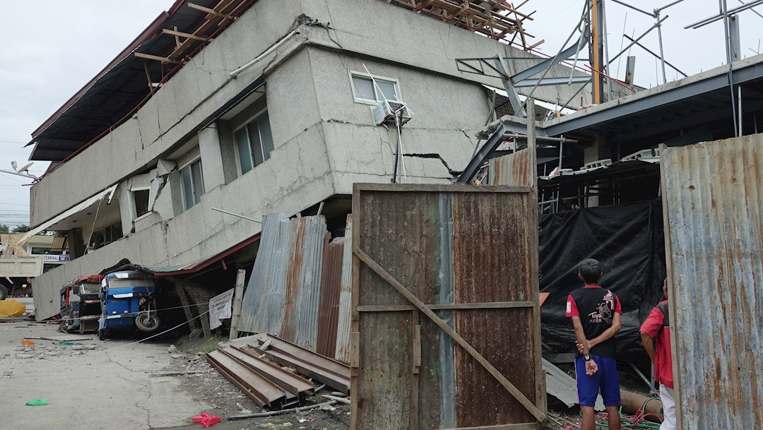 Foto: El terremoto dañó varios inmuebles en la ciudad de Padada, Filipinas, 15 diciembre2019