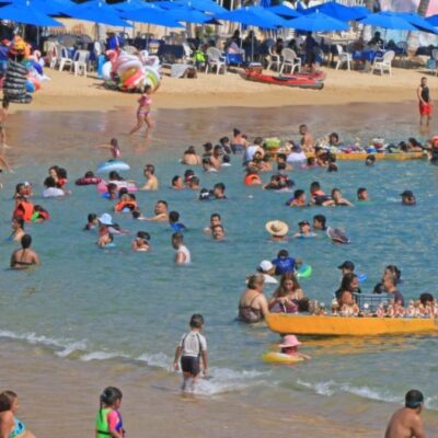 Estas son las playas de Acapulco más contaminadas para estas vacaciones