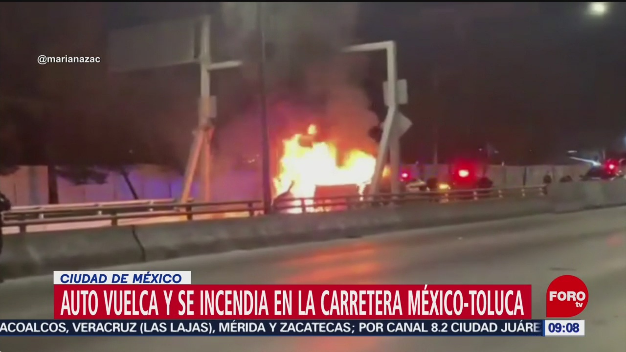 FOTO: Vuelca automóvil se incendia en la carretera México-Toluca, 15 diciembre 2019