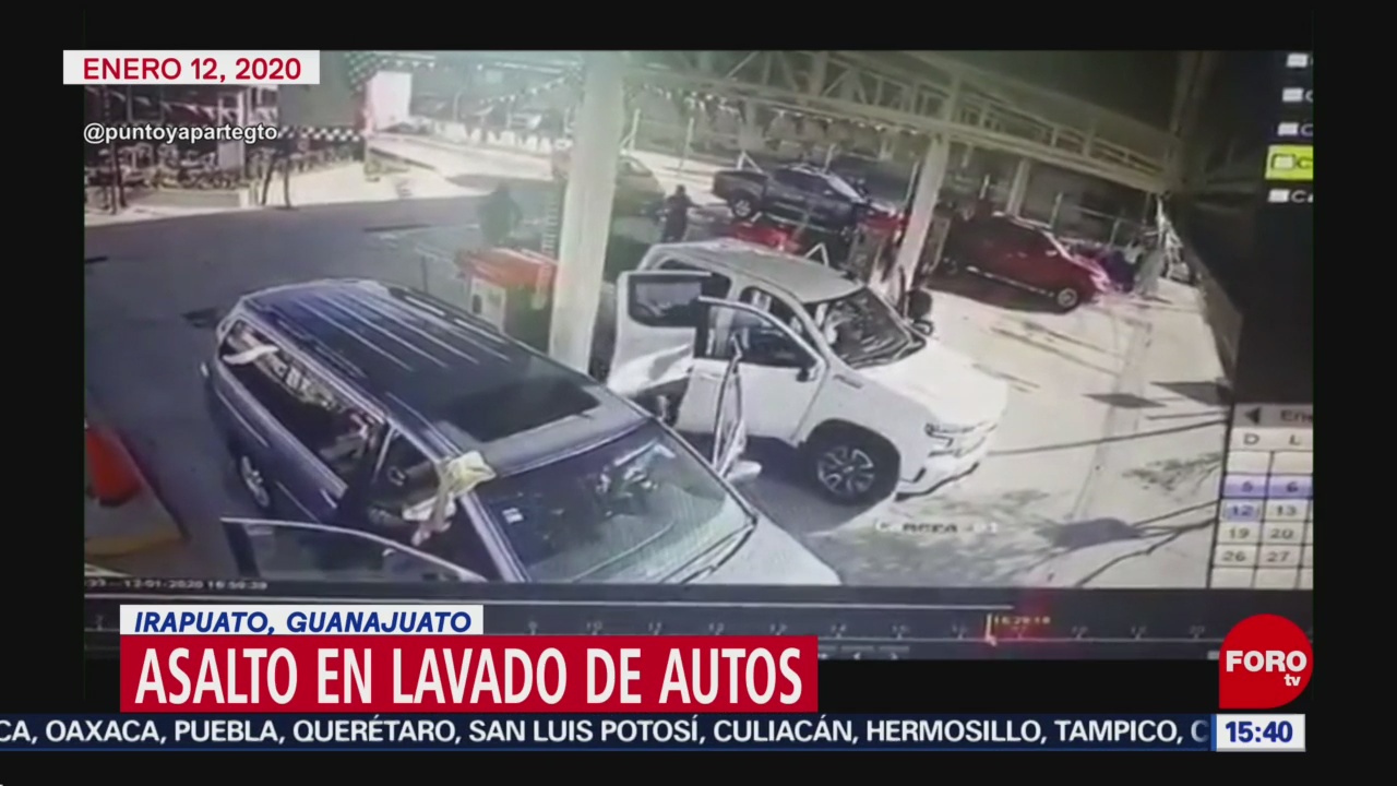 FOTO: a punta de pistola roban camioneta a conductor en autolavado de guanajuato