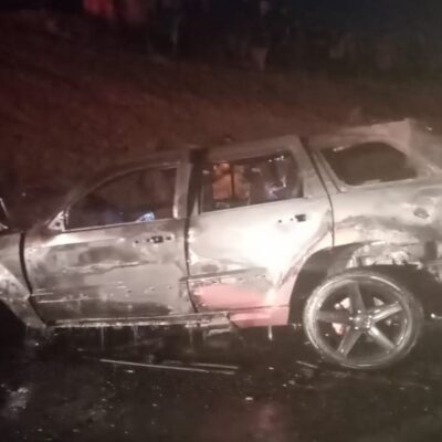 Cuatro personas mueren calcinadas en accidente carretero en la México-Tuxpan