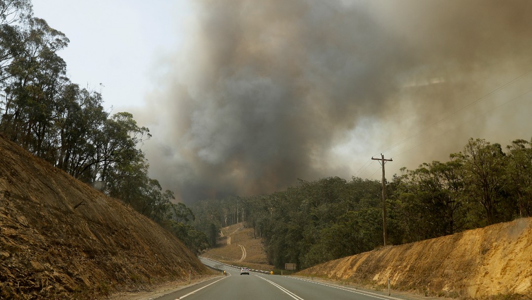Australia moviliza a 3 mil reservistas ante crisis incendios
