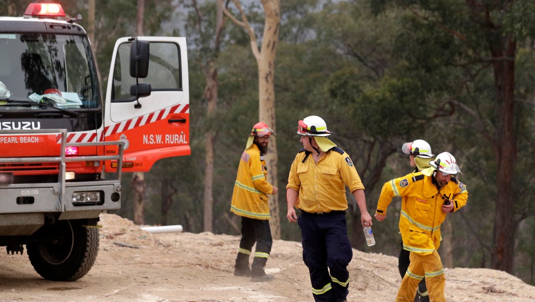 Australia moviliza a 3 mil reservistas ante crisis incendios
