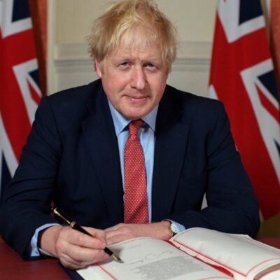 Boris Johnson, enfermo de coronavirus, mejora luego de 3 días en cuidados intensivos