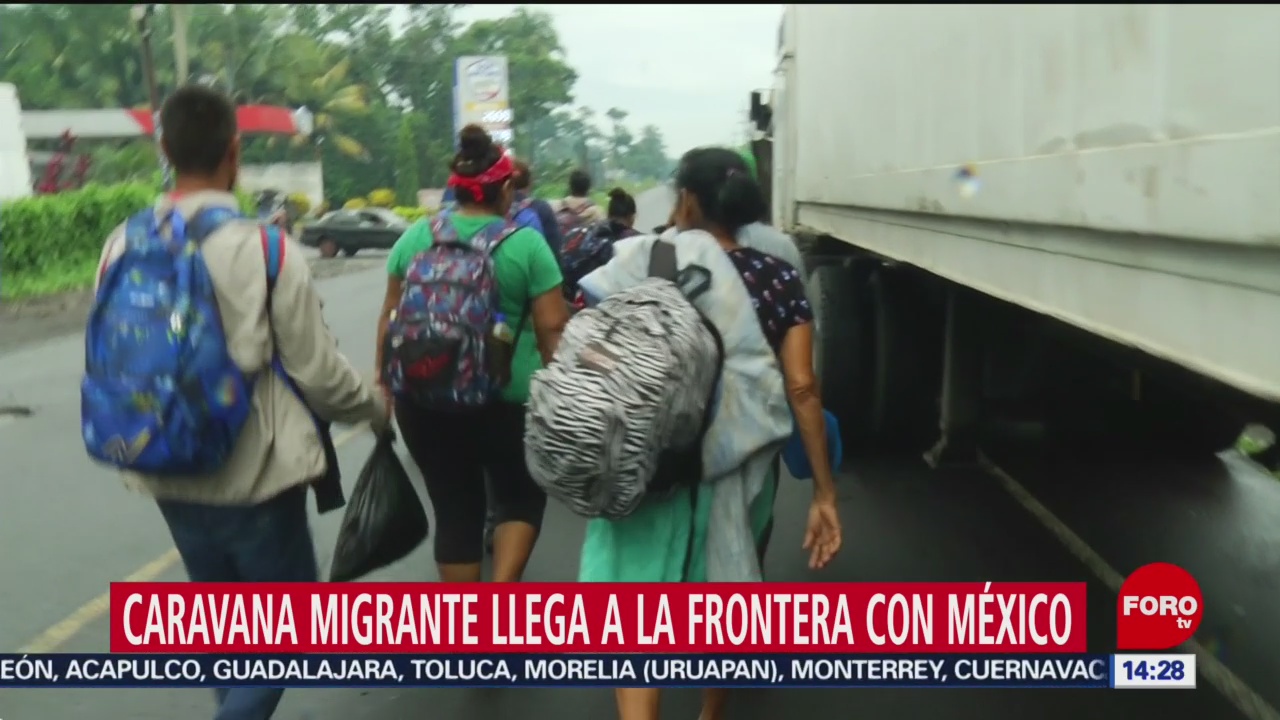 FOTO: caravana migrante llega a la frontera de guatemala con mexico