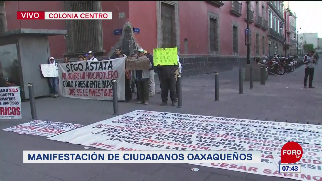 ciudadanos oaxaquenos se manifiestan en palacio nacional en cdmx