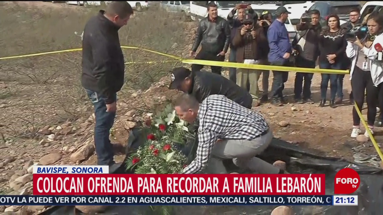 Foto: Colocan Ofrenda Masacre Familia Lebarón 13 Enero 2020