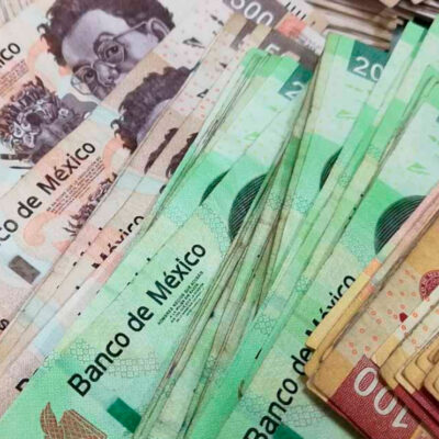 AMLO sugiere no usar reservas internacionales de México para detener caída del peso