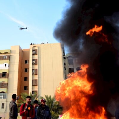 Reportan explosiones en zona donde se ubica la Embajada de EE.UU. en Bagdad