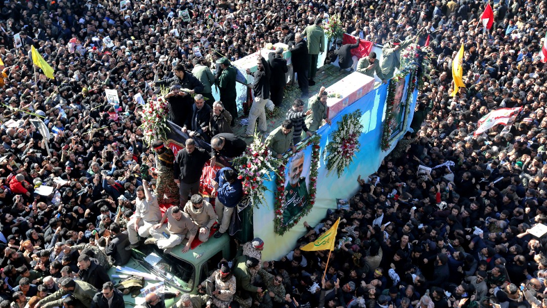 Estampida en funeral de Soleimaní en Irán deja 30 muertos