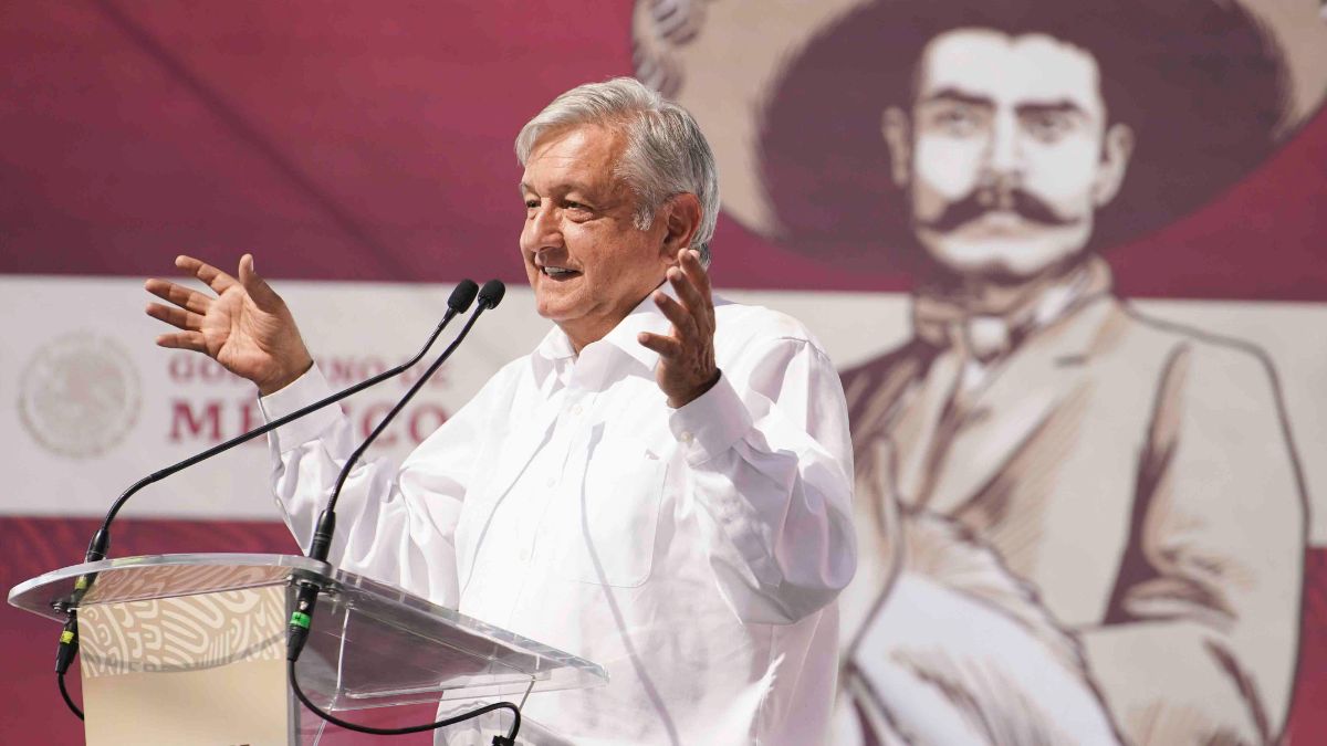 Foto: Andrés Manuel López Obrador, visita el municipio de Ayala, Morelos. Cuartoscuro