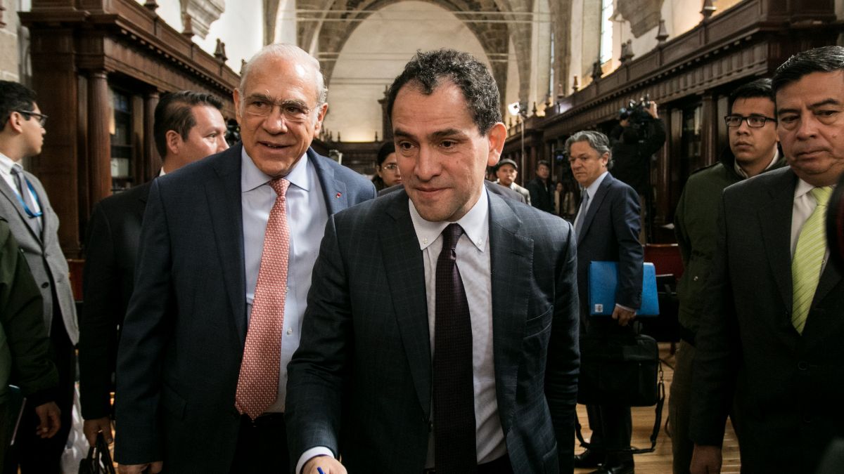 Foto: José Ángel Gurria, secretario general de la OCDE, y Arturo Herrera, secretario de Hacienda. Cuartoscuro