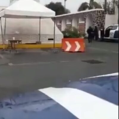 Atrapados en centros comerciales, reportan balaceras y bloqueos en Nuevo Laredo, Tamaulipas
