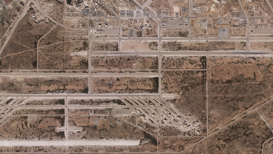 Foto: Las imágenes muestran los daños a edificios de la base aérea en Irak, que alberga a tropas de EE.UU. 8 enero2019