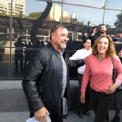 Integrantes de la familia LeBarón se reúnen con el fiscal Alejandro Gertz Manero