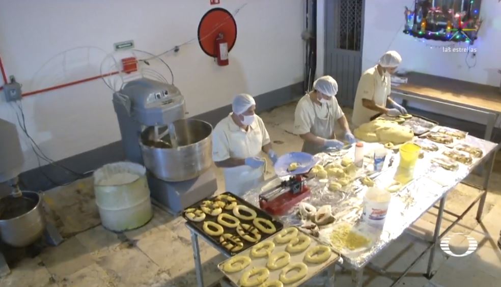 Internos Reclusorio Norte CDMX buscan elaborar 2 mil roscas