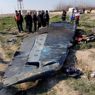 Irán envía a Francia las cajas negras del avión ucraniano derribado