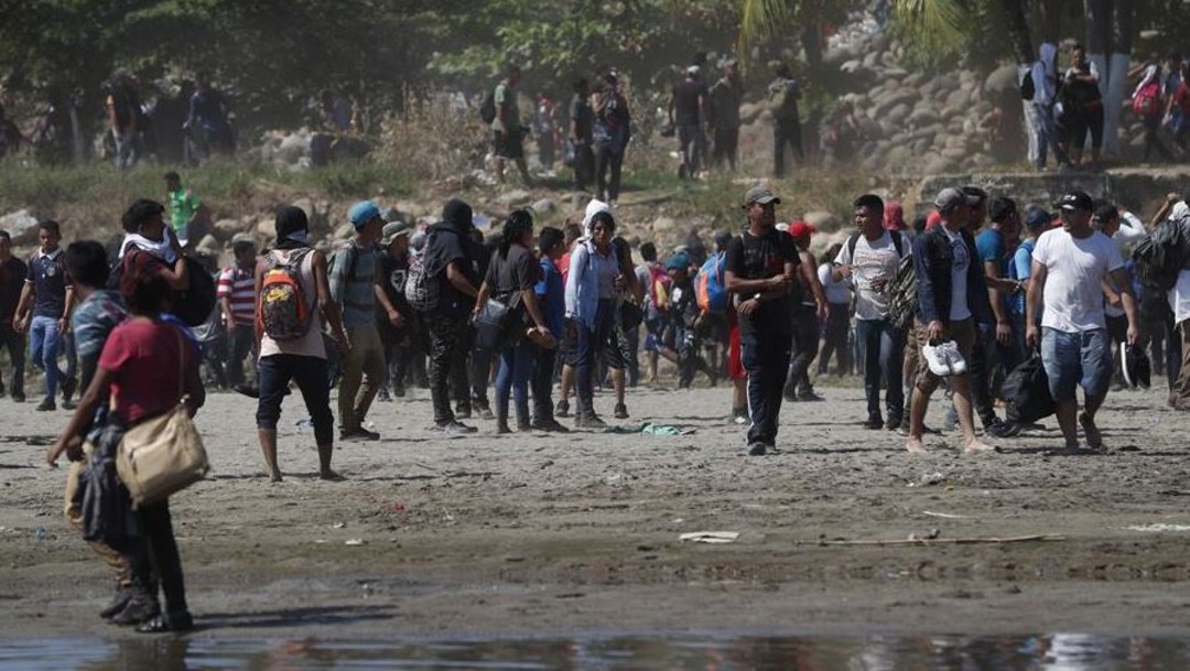 Guardia Nacional repliega a migrantes en la frontera México-Guatemala. (EFE)