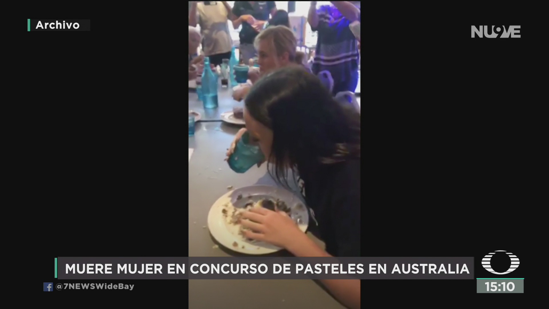 FOTO: muere mujer durante concurso de comer pasteles